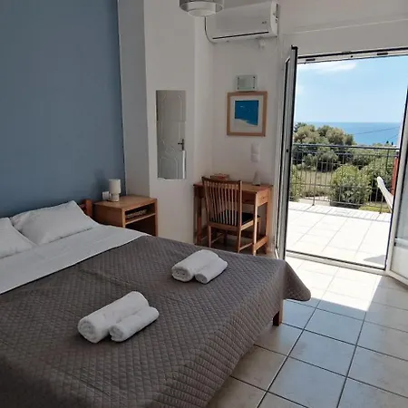 Aquarius Kefalonia *