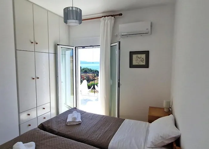 Aquarius Kefalonia Villa Pesádha